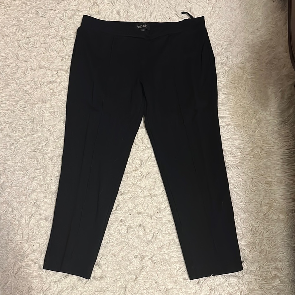 Black Label by Evan Picone woman’s dress pants size 16